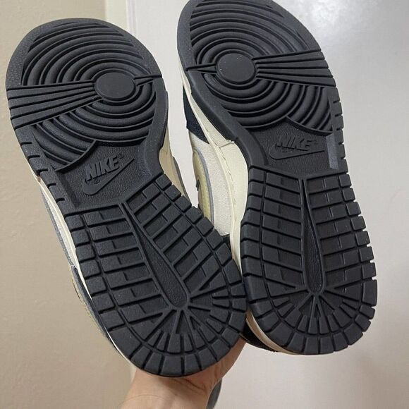 NEW! Nike Dunk Low LX Black Suede Team Gold Wmns size 6.5 men size 5 DV3054-001 - Picture 7 of 10